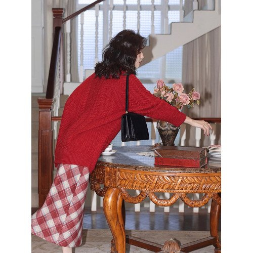 秋冬慵懶港風復古套頭V領寬松紅色麻花加厚外穿內搭毛衣針織衫女 秋冬慵懶港風復古套頭V領寬松紅色麻花加厚外穿內搭毛衣針織衫女