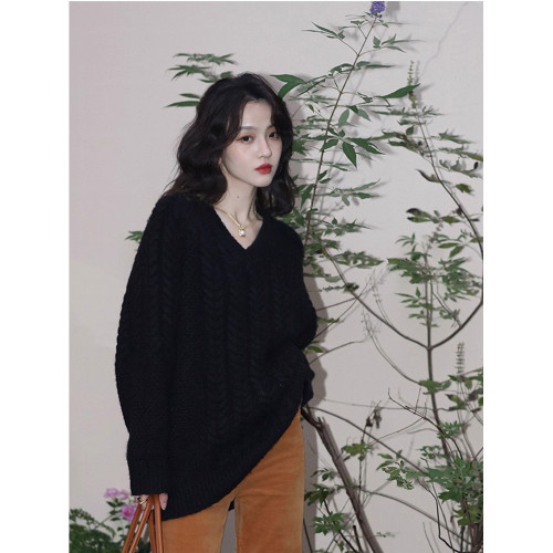 秋冬慵懶港風復古套頭V領寬松紅色麻花加厚外穿內搭毛衣針織衫女 秋冬慵懶港風復古套頭V領寬松紅色麻花加厚外穿內搭毛衣針織衫女