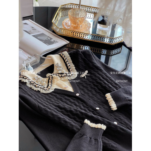 2025年秋冬重工鑲鑽娃娃領假兩件毛衣寬松套頭長袖針織衫開衫女裝