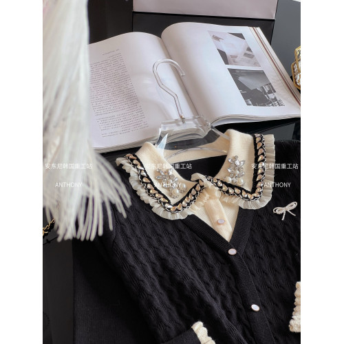 2025年秋冬重工鑲鑽娃娃領假兩件毛衣寬松套頭長袖針織衫開衫女裝