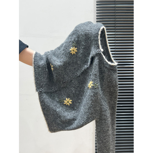 復古費爾島綉花長袖紐釦針織開衫女2025秋冬季高級慵懶風毛衣外套