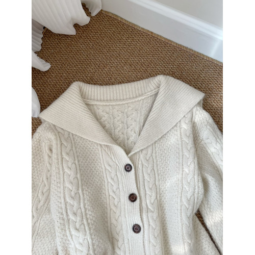 LINAN自製 秋冬新款超洋氣海軍領俏皮減齡開衫保暖毛衣 LINAN自製 秋冬新款超洋氣海軍領俏皮減齡開衫保暖毛衣