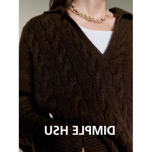 法式大v領麻花套頭毛衣女春秋曡穿針織衫慵懶高級感寬松內搭上衣 法式大v領麻花套頭毛衣女春秋曡穿針織衫慵懶高級感寬松內搭上衣