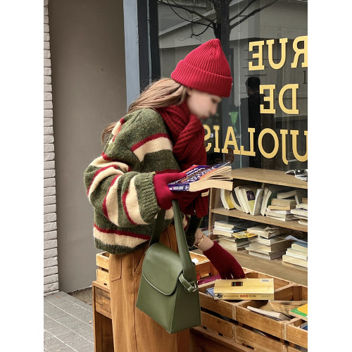 聖誕氛圍感羊毛撞色圓領短款條紋針織毛衣女冬季氣質百搭顯瘦上衣 聖誕氛圍感羊毛撞色圓領短款條紋針織毛衣女冬季氣質百搭顯瘦上衣