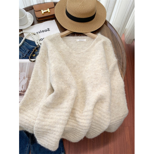 專櫃撤迴大牌剪標女裝慵懶風復古V領套頭毛衣女秋冬寬松針織上衣 專櫃撤迴大牌剪標女裝慵懶風復古V領套頭毛衣女秋冬寬松針織上衣