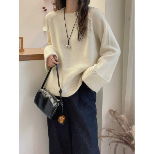 法式高級感袖口卷邊圓領毛衣女秋冬軟糯慵懶風內搭打底針織衫上衣 法式高級感袖口卷邊圓領毛衣女秋冬軟糯慵懶風內搭打底針織衫上衣