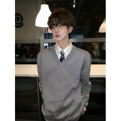 【刺篇】dk製服純色基礎款長袖毛衣學院風學生V領套頭男針織上衣