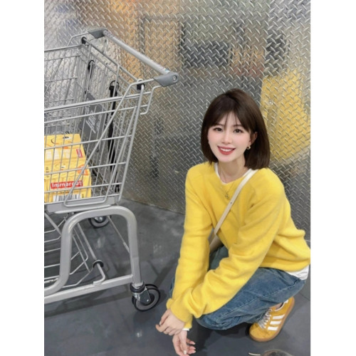 秋冬毛衣女2025爆款軟糯慵懶風別致奶系穿搭黃色針織衫上衣
