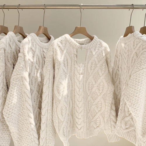 新年紅麻花毛衣女秋冬復古高級感超好看慵懶風重工軟糯粗線針織衫