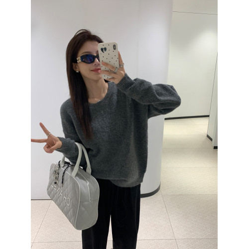 阿一 糯米絨舒適慵懶風 羊毛圓領毛衣女春秋寬鬆外穿套頭針織上衣