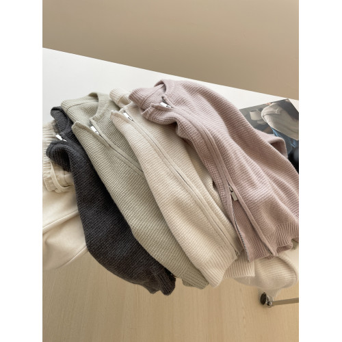 溫柔顯白雙拉鍊毛衣外套女!冬韓系軟糯厚實氣質圓領針織開衫上衣 溫柔顯白雙拉鍊毛衣外套女!冬韓系軟糯厚實氣質圓領針織開衫上衣