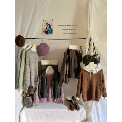 復古溫柔慵懶風軟糯花紗毛絨圓領毛衣女秋休閒寬松弛感長袖針織衫 復古溫柔慵懶風軟糯花紗毛絨圓領毛衣女秋休閒寬松弛感長袖針織衫