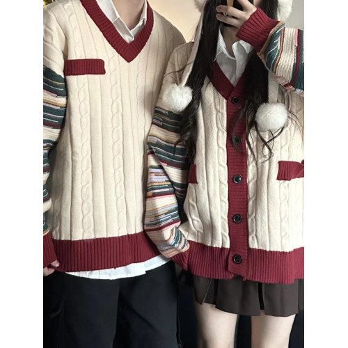 情侶裝冬季條紋拼接新年紅色套頭毛衣針織開衫學院風軟糯慵懶風潮 情侶裝冬季條紋拼接新年紅色套頭毛衣針織開衫學院風軟糯慵懶風潮