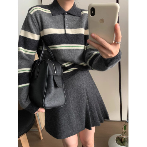 秋冬新款羊毛polo翻領復古毛衣女撞色條紋高級感內搭針織衫女上衣 秋冬新款羊毛polo翻領復古毛衣女撞色條紋高級感內搭針織衫女上衣
