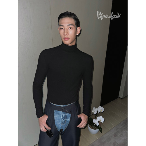 weave 極簡天花板 鎖溫髮熱德絨時髦修身黑色半高領長袖打底上衣 weave 極簡天花板 鎖溫髮熱德絨時髦修身黑色半高領長袖打底上衣