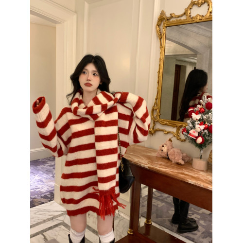 寬松慵懶風聖誕節紅色條紋毛衣女秋冬高級感中長款V領針織衫上衣 寬松慵懶風聖誕節紅色條紋毛衣女秋冬高級感中長款V領針織衫上衣
