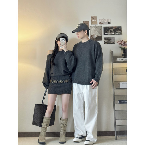 情侶裝2025新款一裙一衣秋冬高級感ins法式針織連衣裙辣妹風潮流