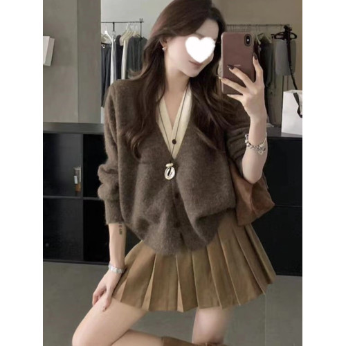 美拉德咖色假兩件撞色V領針織開衫毛衣女秋季設計感小衆寬松上衣