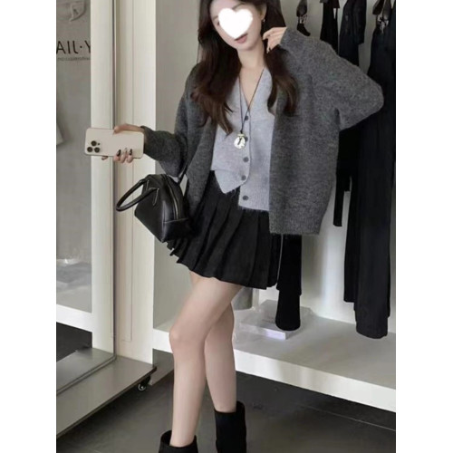 美拉德咖色假兩件撞色V領針織開衫毛衣女秋季設計感小衆寬松上衣