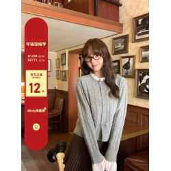 陸小團團復古麻花毛衣女2025冬季新款設計感韓系氣質顯瘦百搭上衣