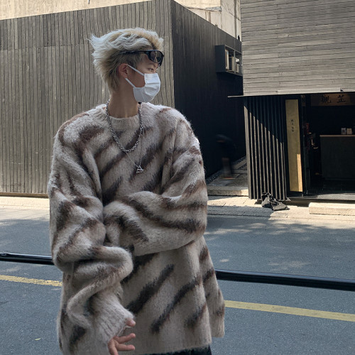 復古小衆高級感不規則斑馬紋毛衣男女圓領套頭刷毛針織衫外套潮牌 復古小衆高級感不規則斑馬紋毛衣男女圓領套頭刷毛針織衫外套潮牌