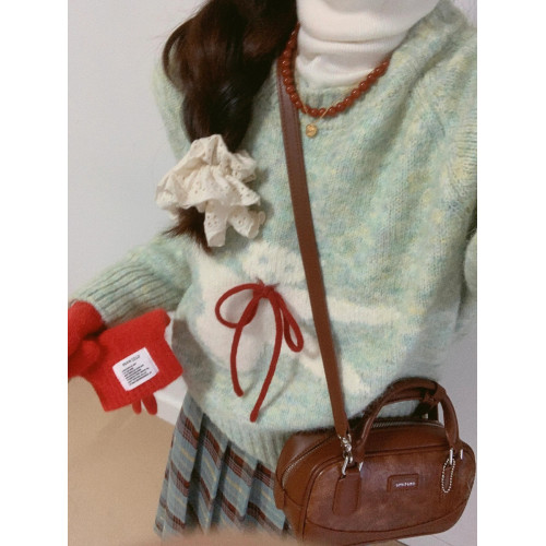 2025年秋冬新款設計感甜美風系帶小熊毛衣女寬松軟糯慵懶針織上衣