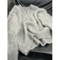 高級感灰色v領麻花浣熊絨套頭毛衣女秋冬慵懶加厚內搭針織衫上衣