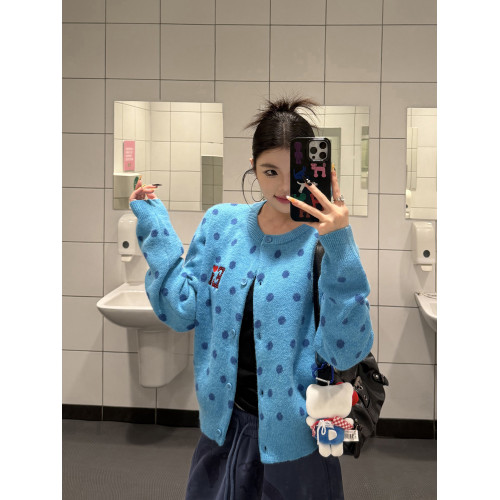 KOIISLE 美式復古波點圓領開衫毛衣外套女秋短款軟糯慵懶風針織衫 KOIISLE 美式復古波點圓領開衫毛衣外套女秋短款軟糯慵懶風針織衫