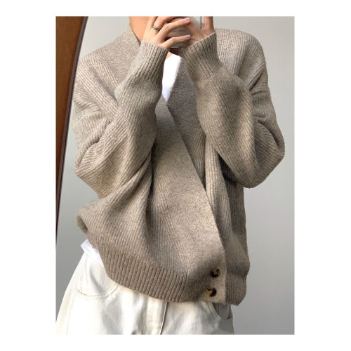 2025新款春秋老錢風慵懶紐釦V領開衫毛衣男設計感小衆道袍針織衫