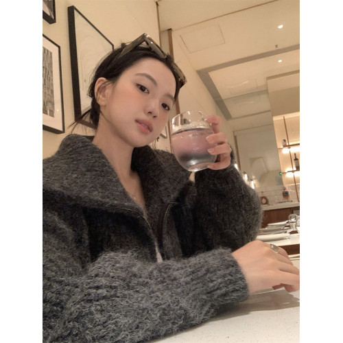 黑奶酪 BLACK~冬季老錢風慵懶厚實立領拉鍊毛衣外套翻領開衫