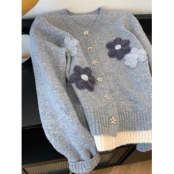 高級感灰色花朵刺綉毛衣外套2024秋冬新款小個子寬松百搭針織開衫