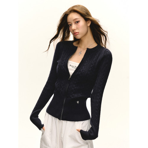 Ariseism 圓領絞花開衫毛衣外套女秋季新款修身顯瘦內搭打底上衣