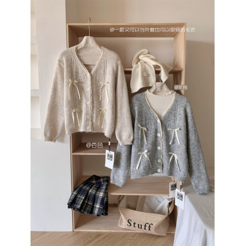 RENA溫柔甜美V領蝴蝶結毛衣外套女秋季百搭寬松軟糯舒適針織開衫