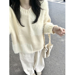 白色拼接水貂絨毛衣女秋冬慵懶高級感冬季設計感韓系寬松針織上衣