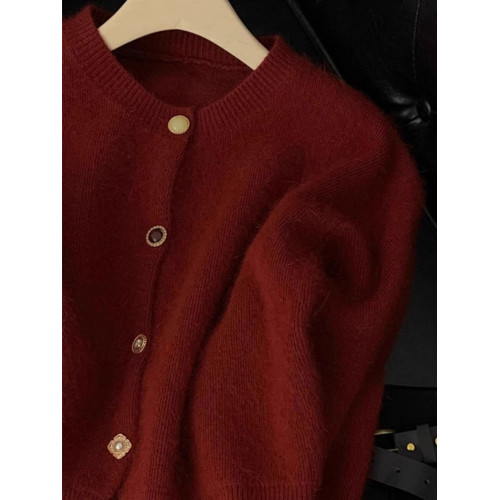 小香風新年酒紅色針織開衫女秋冬高級感軟糯仿浣熊絨毛衣外套上衣 小香風新年酒紅色針織開衫女秋冬高級感軟糯仿浣熊絨毛衣外套上衣