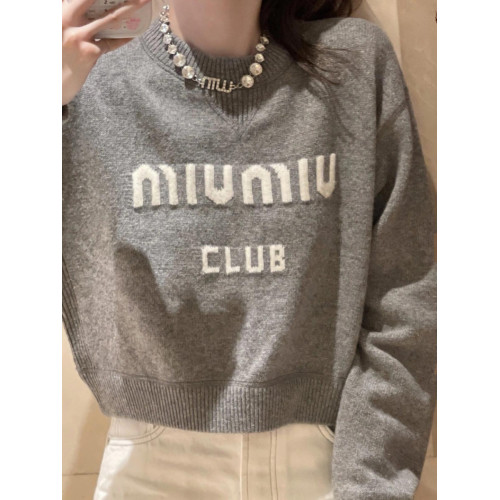 網紅圓領套頭毛衣女秋冬2025新款字母短款針織衫洋氣內搭上衣加厚 網紅圓領套頭毛衣女秋冬2025新款字母短款針織衫洋氣內搭上衣加厚