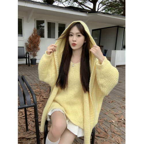 慵懶風寬松長袖連帽毛衣女初秋穿搭韓系爆款通勤針織衫兩件套上衣