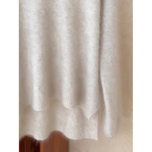 奶fufu浣熊絨v領前短後長毛衣女秋冬溫柔慵懶風高級感軟糯針織衫