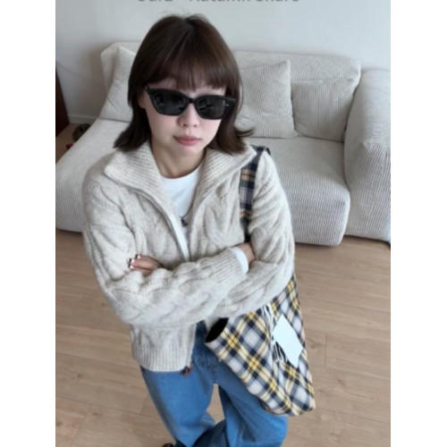 深秋初冬穿搭短款高領拉鍊毛衣女寬松冬季新款軟糯針織衫上衣外套