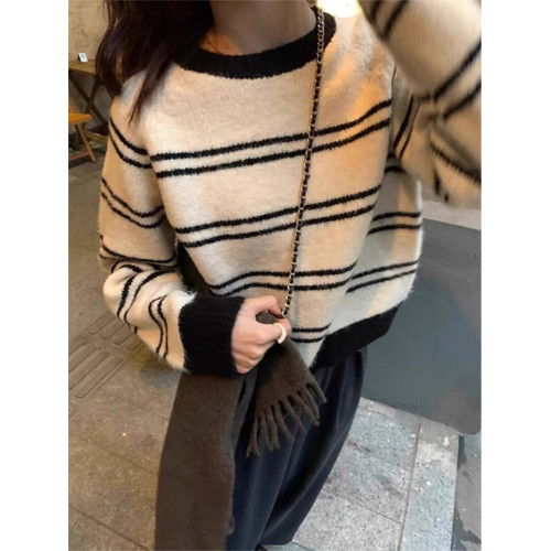 浣熊絨軟糯套頭短款條紋毛衣女秋冬冬季加厚內搭小個子打底針織衫