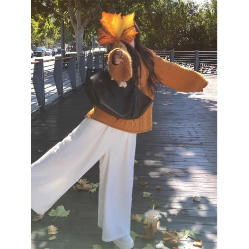 慵懶風南瓜橘色麻花中長款毛衣女秋冬加厚套頭浣熊絨針織上衣外穿