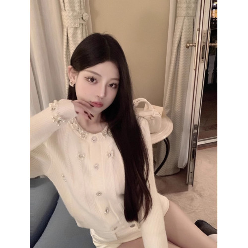 氣質小香風重工釘珠毛衣開衫女2025早秋新款修身顯瘦短款針織上衣