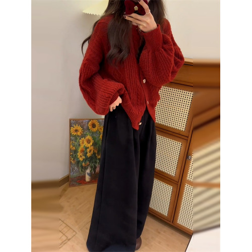 2025新款慵懶高級感紅色毛衣外套女秋冬季小個子針織開衫加厚上衣