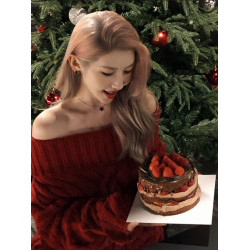 韓系氛圍感紅色一字肩麻花毛衣女秋冬季加厚慵懶風露肩針織衫上衣