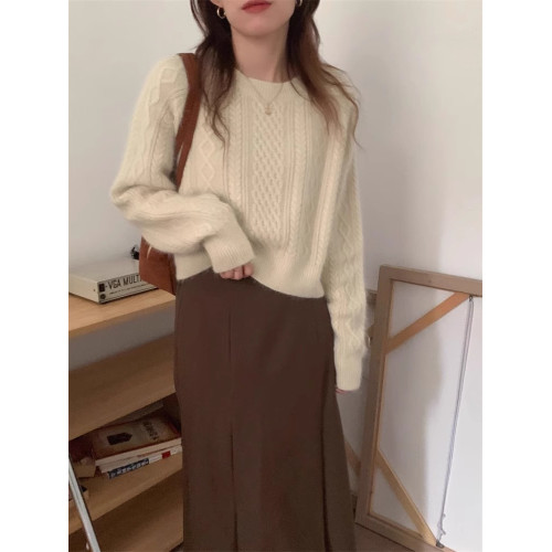 浣熊絨軟糯短款毛衣女秋冬外穿小個子套頭圓領針織衫加厚內搭上衣