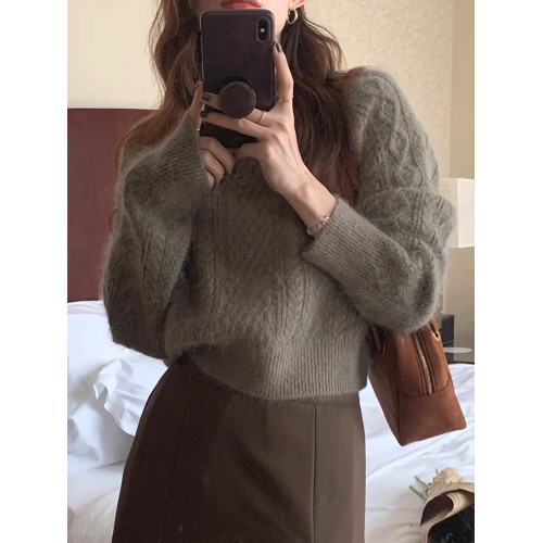 浣熊絨軟糯短款毛衣女秋冬外穿小個子套頭圓領針織衫加厚內搭上衣