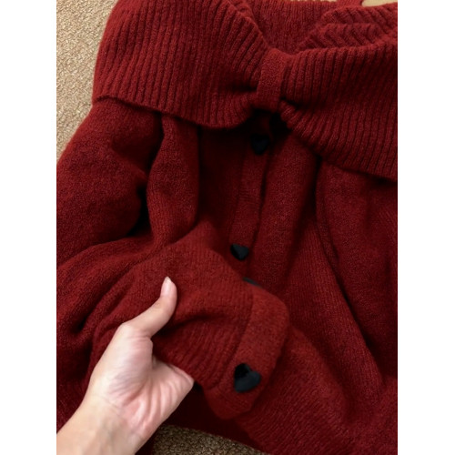 聖誕穿搭紅色一字肩蝴蝶結毛衣女秋冬季2025新款寬松露肩針織上衣