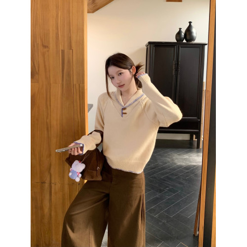 PPHOME軟糯牛角釦黃色毛衣女秋季甜美韓系娃娃領寬松針織衫短上衣