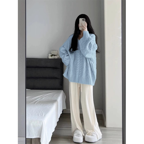 大碼胖MM淺藍色v領麻花毛衣女秋冬2025新款多巴胺穿搭慵懶風上衣
