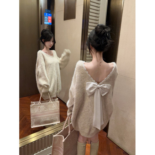 小香風蝴蝶結慵懶風毛衣女秋冬高級感一字肩上衣中長款聖誕針織衫